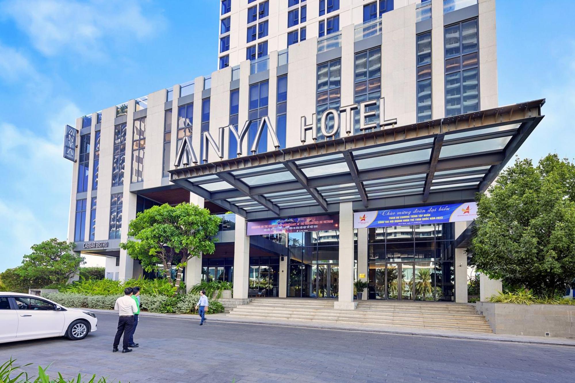 Anya Hotel Quy Nhơn Exterior foto
